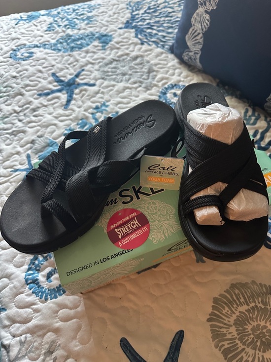 Skechers Shoes - Skechers Black Crisscross Yoga Foam Slide Sandals